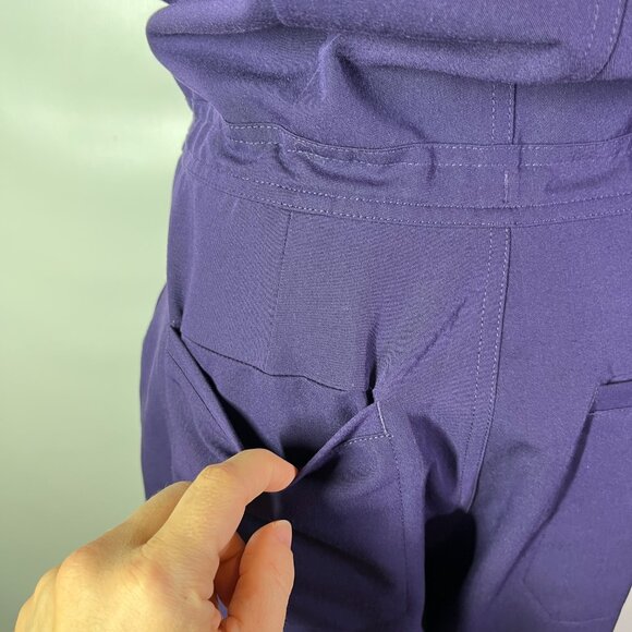 FIGS Women's M Rafaela Cargo Scrub Jumpsuit Short Sleeve Purple - Picture 8 of 11
